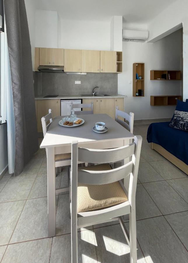 Appartamento Vista Mare Koutsourás Esterno foto